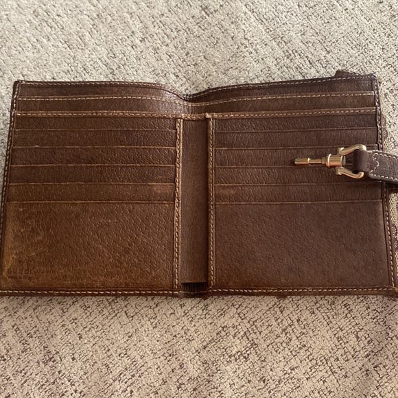 Authentic Gucci wallet - Picture 3 of 4